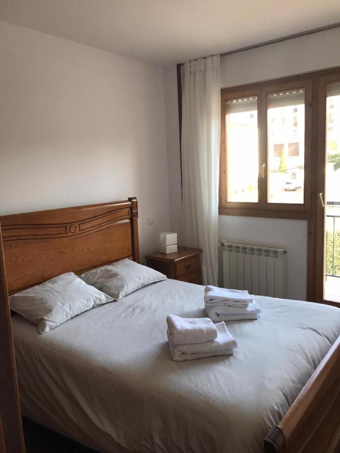 Casa Buganvilla. Apartamento Con Jardin, A 100 Metros Del Centro. 柯米拉斯 外观 照片